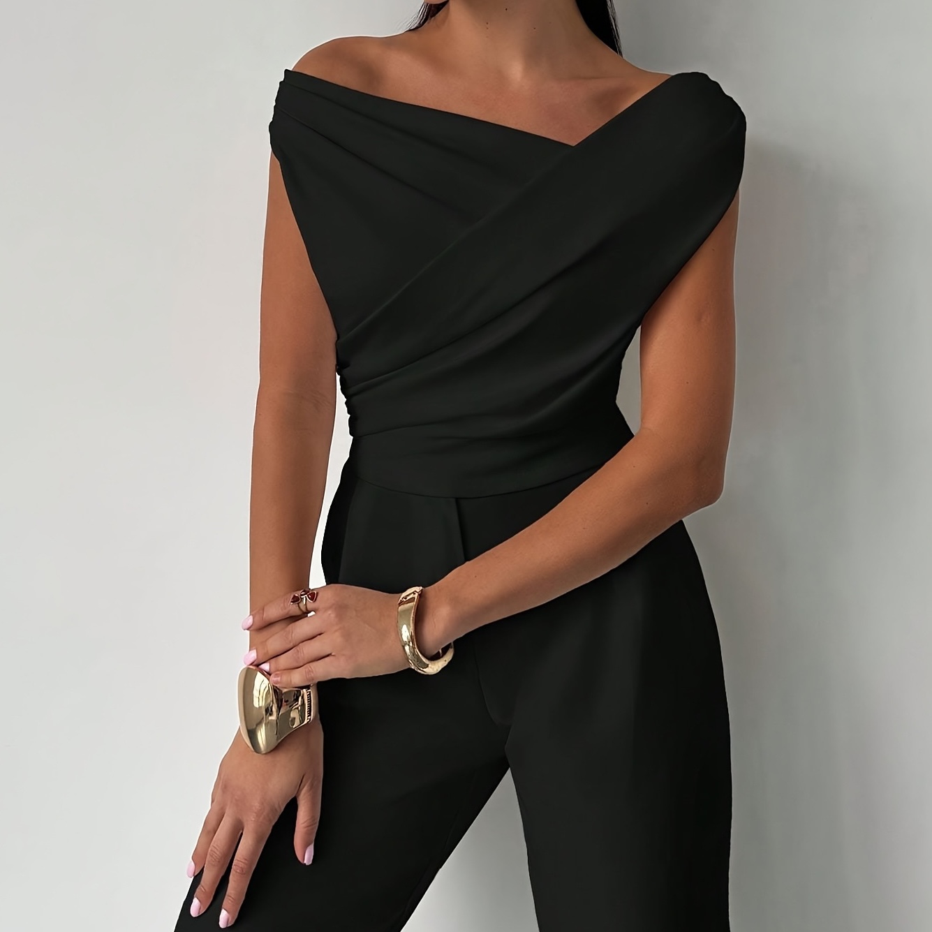One Shoulder Sleeveless Crop Top - Image 3