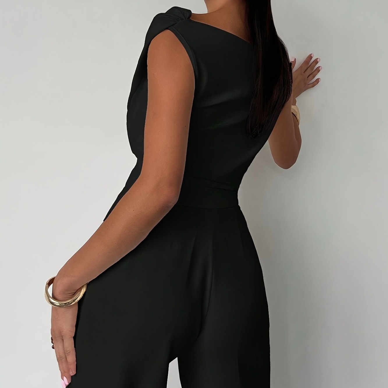 One Shoulder Sleeveless Crop Top - Image 4